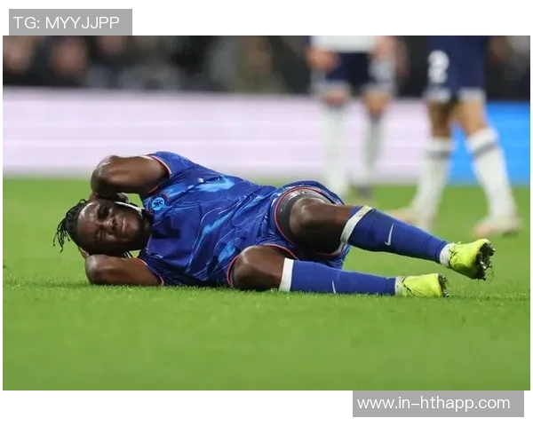 曼联总监威尔科克斯叫停马拉西亚转会计划引发关注